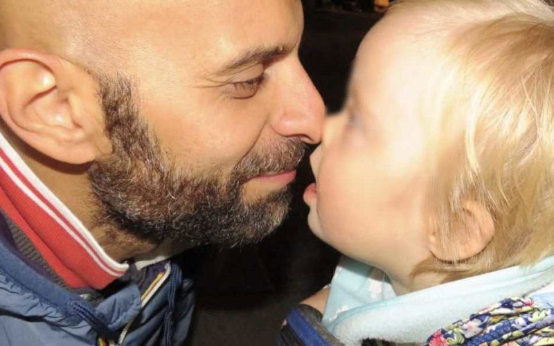 luca trapanese bambina down alba gay