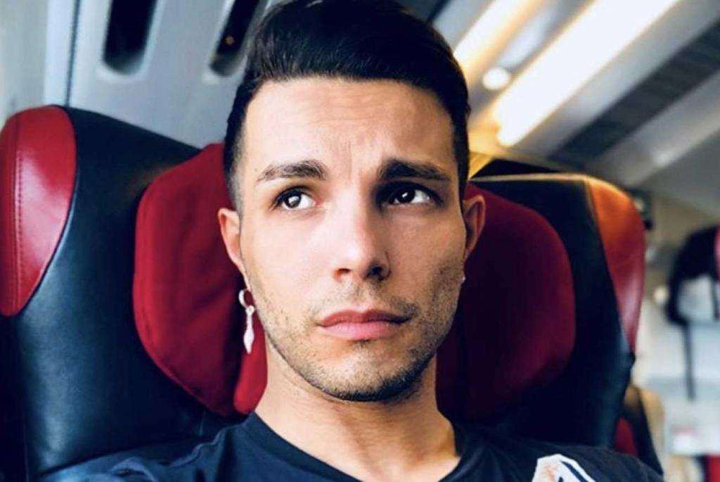 marco carta etero gay fidanzato