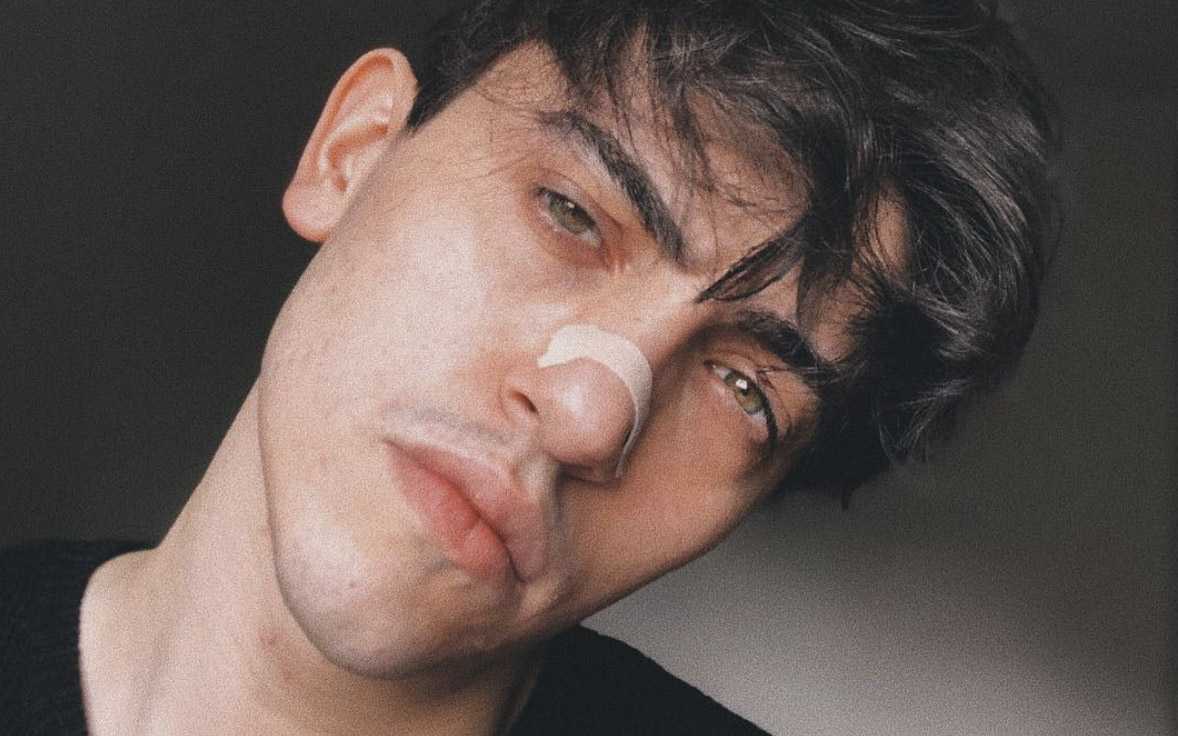 michele bravi genitori