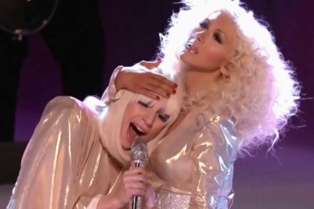 lady gaga christina aguilera perez hilton do what social