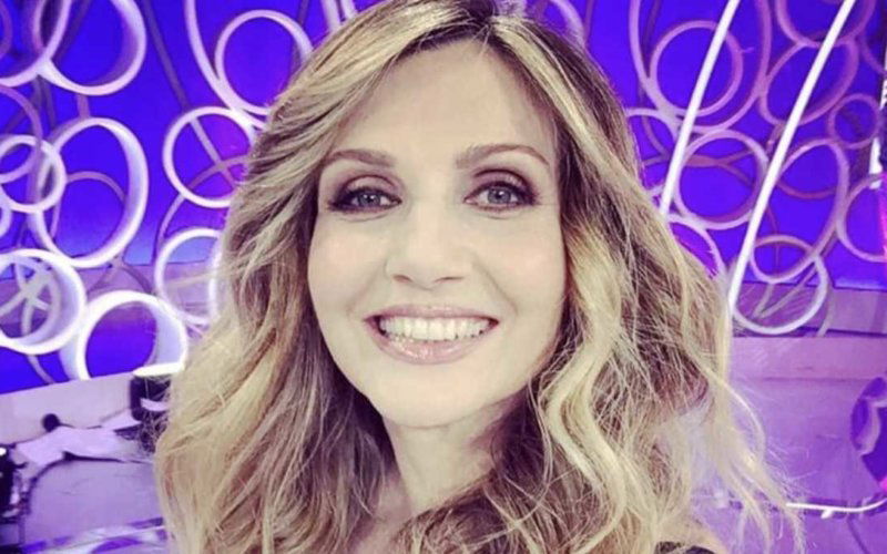 lorella cuccarini donne