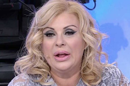 tina cipollari giovane