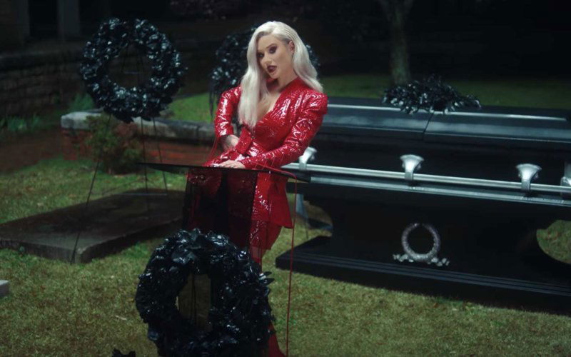 Iggy Azalea Sally Walker