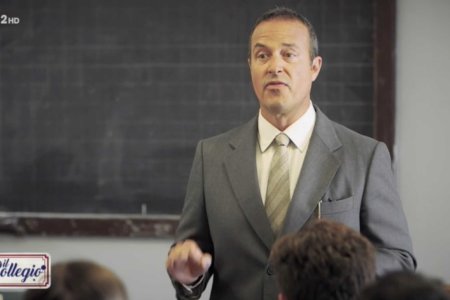 Il collegio professore d'inglese