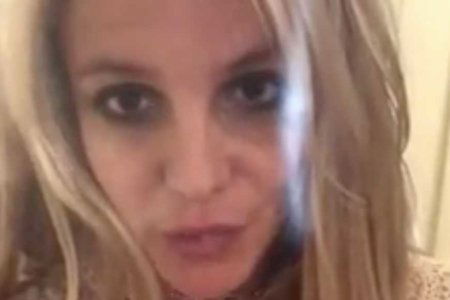 britney spears scandalo clinica padre video