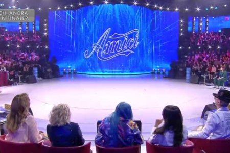 Amici 18
