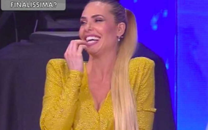 Ilary Blasi Amici