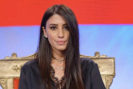 angela nasti uomini e donne