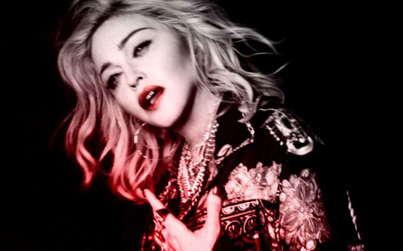madonna crave audio canzone testo traduzione