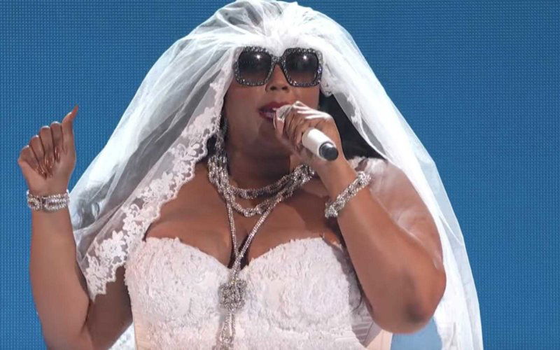 bet awards lizzo Truth Hurts