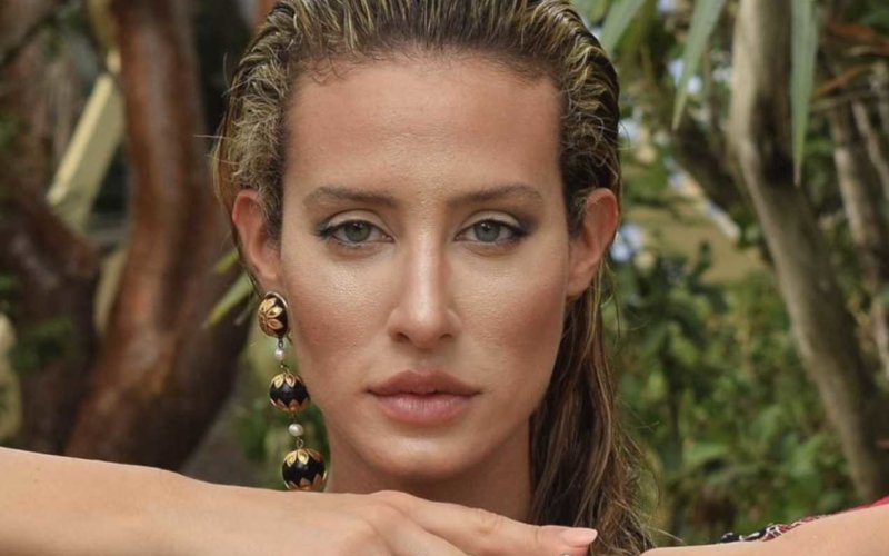 stella manente gay omofobia scandali