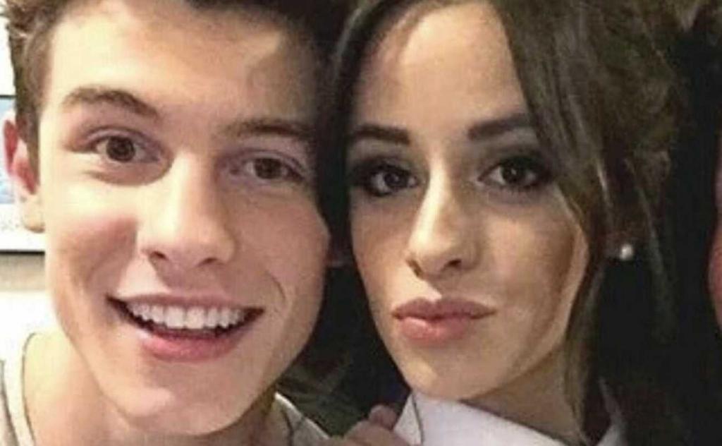 shawn mendes camila cabello kiss