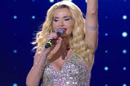 valeria marini battiti live me gusta