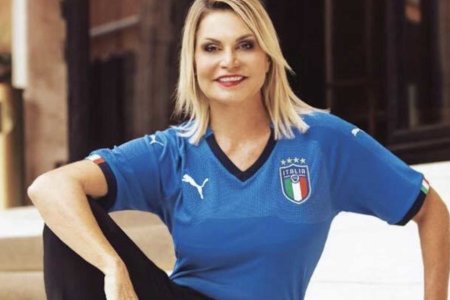 Simona Ventura