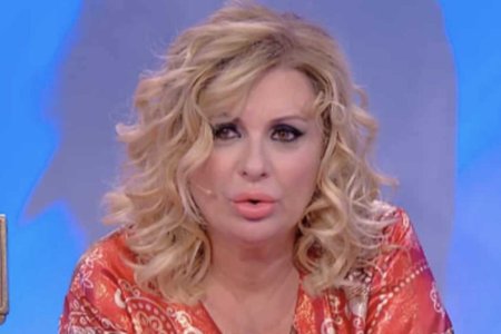 Tina Cipollari peso kg altezza