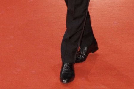 gay attore coming out red carpet hollywood