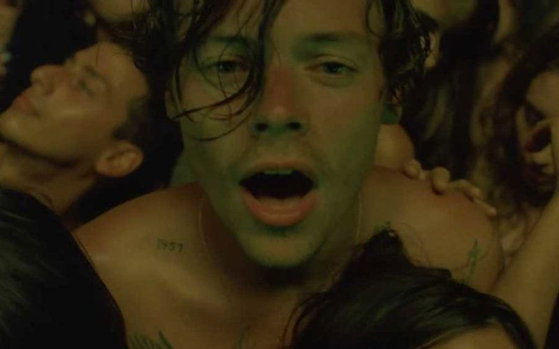 Harry Styles singolo Ligjts Up gay video