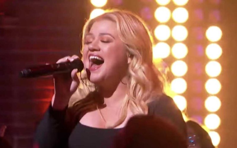 Kelly Clarkson Love Me Like You Do Ellie Goulding