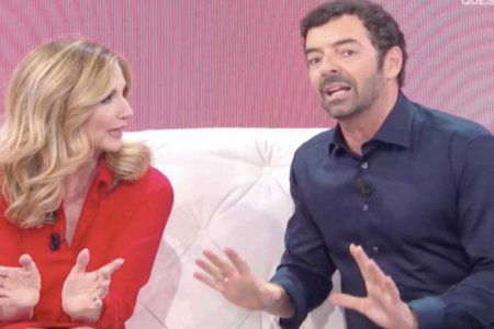 La Vita In Diretta gaffe luci rosse cuccarini