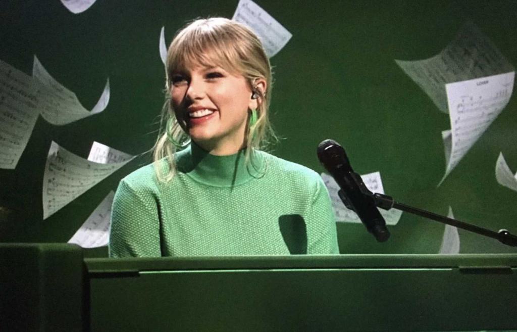 Taylor Swift SNL Saturday Night Live False God Lover
