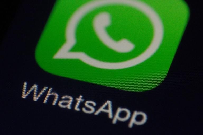 Quando Compare La Scritta Online Su Whatsapp