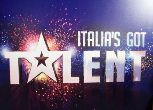 Italia’s Got Talent, da stasera su Canale 5 la quarta edizione: le dichiarazioni di Belen Rodriguez e Simone Annicchiarico article-post