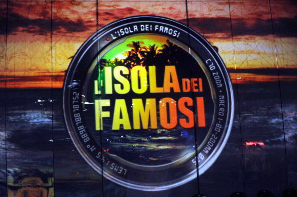 L’Isola dei Famosi 2015, le anticipazioni: condurrà Barbara d’Urso a fine gennaio? preview
