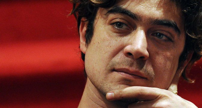 Supercinema, stasera la nuova puntata su Canale 5; intervista a Riccardo Scamarcio, Alessandro Siani e Christian De Sica preview