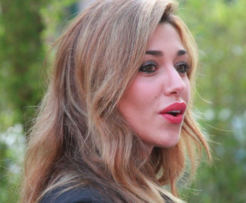 Belen Rodriguez al timone di Striscia la Notizia al posto di Ezio Greggio? article-post