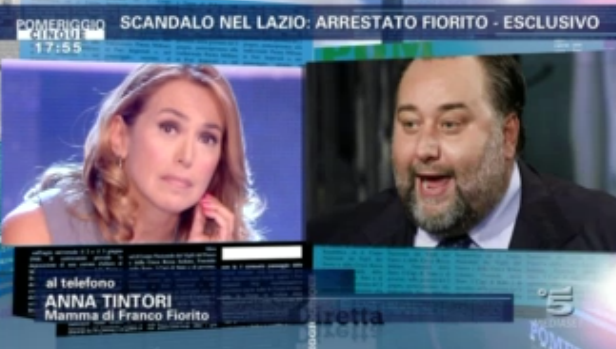 Pomeriggio Cinque: la mamma di Franco Fiorito attacca Barbara D’Urso: “Crede di essere una donna normale? Lei è disumana!” article-post