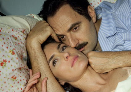 Ascolti Tv, 28 ottobre 2012: Questo nostro amore a 4,8 mln; I Cesaroni 5 a 3,9 mln; Report a 3 mln article-post
