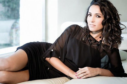 A Verissimo Caterina Balivo, Emanuele Filiberto, Clemente Russo, Nesli e Il Volo, questo pomeriggio su Canale 5 article-post