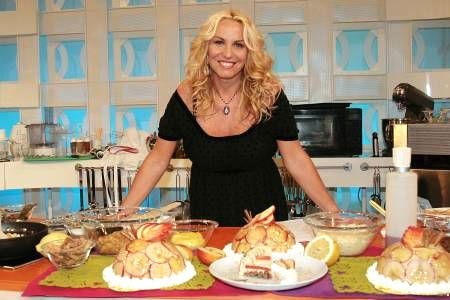 Colica in diretta per Antonella Clerici a La Prova del Cuoco preview