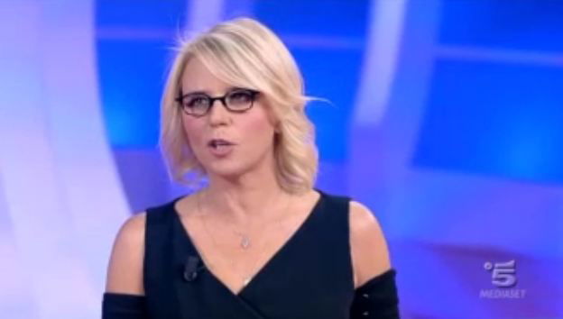 Amici 12 e La Scimmia, insieme su Canale 5 dal 24 novembre preview