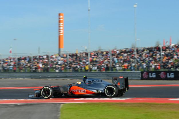 Ascolti Tv, 18 novembre 2012: GP di F1 degli USA a 8,7 mln; Una moglie bellissima a 4,4 mln; Report a 3,3 mln preview