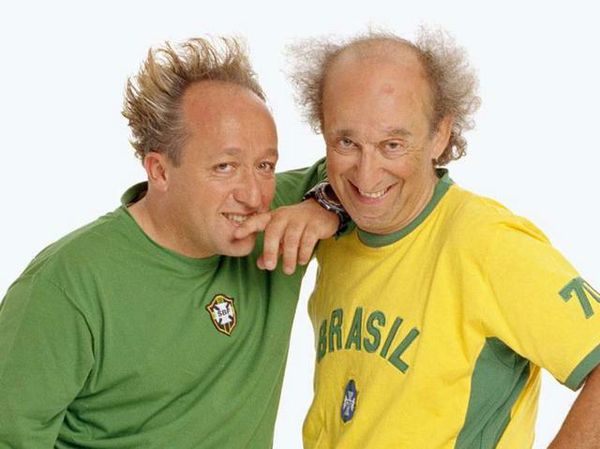 Zelig, stasera su Canale 5 la nuova puntata senza il numero dei Fichi d’India. Max: “Bruno Arena mi ha sorriso” preview