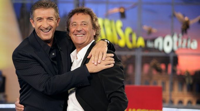 Striscia la Notizia, da stasera Ezio Greggio nuovamente in coppia con Enzo Iacchetti preview