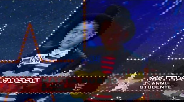 Italia’s got talent, Mattia Russo, il bambino che canta Rino Gaetano ed ama Emma Marrone e Pierdavide Carone – VIDEO preview