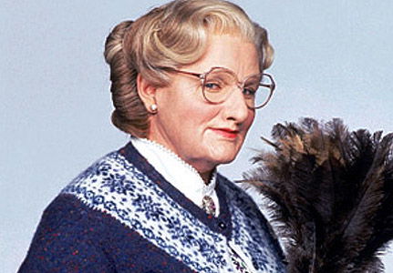 Ascolti Tv, 1 gennaio 2013: Mrs. Doubtfire a 3,3 mln; Filumena Marturano a 2,9 mln; La Bussola d’Oro a 2,6 mln preview