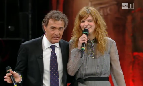 Domenica In a Sanremo, Chiara e le critiche ai talent show. Venegoni: “Grossa sconfitta per la musica popolare” article-post