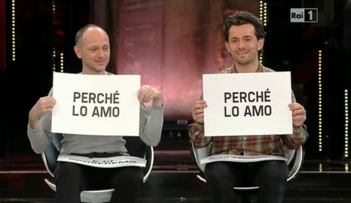 Sanremo 2013, nella prima puntata la coppia di fidanzati gay: si sposeranno a New York – FOTO article-post