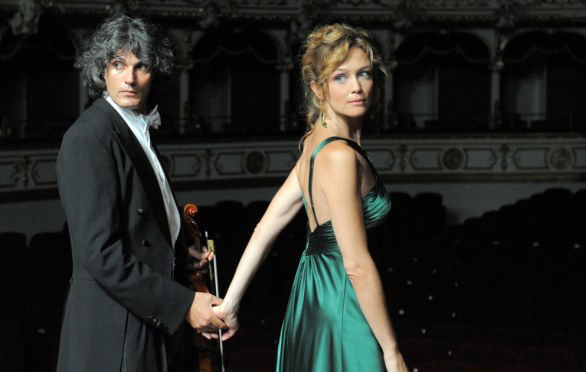 Ascolti Tv, 3 febbraio 2013: Tutta la musica del cuore a 5,7 mln; Titanic a 3,4 mln; Le Iene Show a 2,9 mln preview