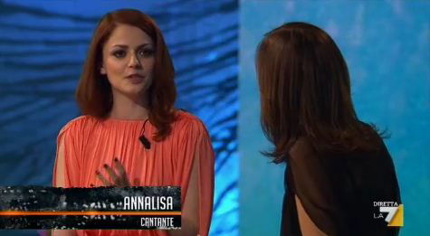 Le invasioni barbariche, intervista ad Annalisa: “Mi riconosco in quello che canto, ci sarà tempo per fare vedere cosa c’è sotto l’etichetta” – FOTO preview