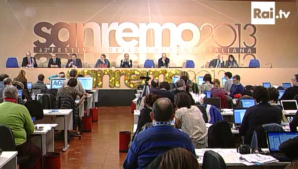 Sanremo 2013, la conferenza stampa del 14 febbraio: Leonora Armellini al posto di Daniel Barenboim preview