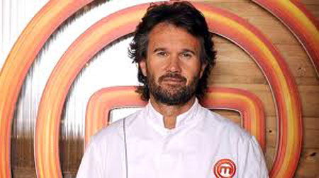 Il Festival di Sanremo 2013 non disturba MasterChef: palinsesto Sky Uno invariato. Carlo Cracco sul palco dell’Ariston preview
