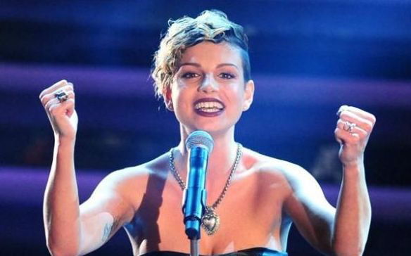 Festival di Sanremo 2013: Emma Marrone duetterà con Annalisa. Tutti gli abbinamenti di Sanremo Story article-post