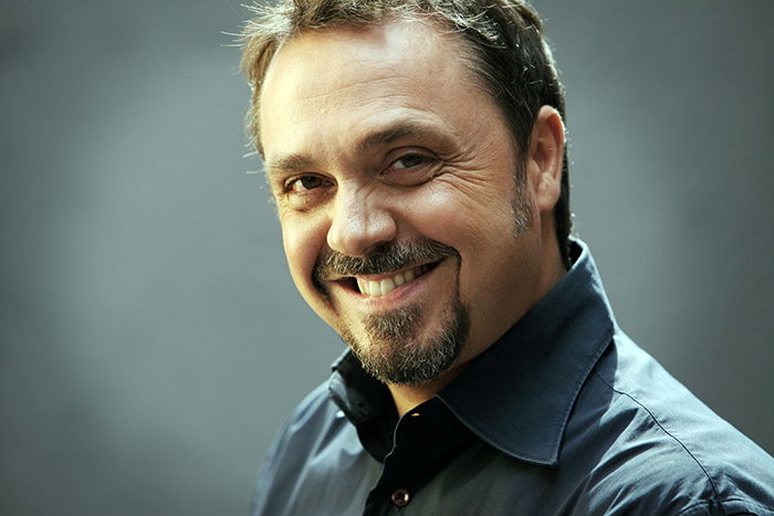 C Factor: Gabriele Cirilli condurrà il nuovo programma di comici emergenti. Carlo Conti in giuria article-post