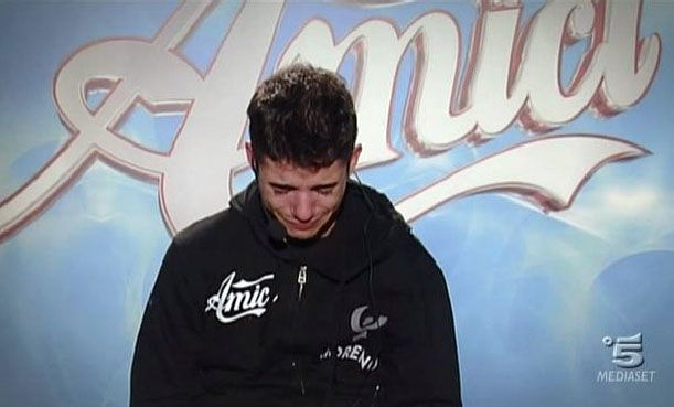 Amici 12, anticipazioni: dopo la crisi di pianto, Moreno va in sfida; maglia grigia per Pasquale article-post