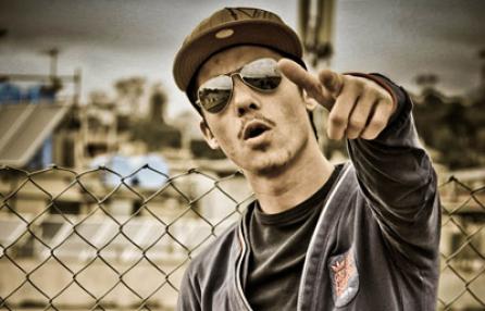 Amici 12: Moreno Donadoni e i freestyle che hanno “stregato” Maria De Filippi – VIDEO preview