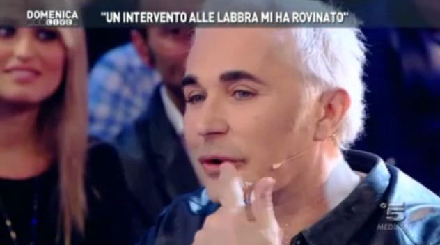 Domenica Live, intervista a Scialpi, il suo coming out speciale e la sofferenza per la madre: “Il giorno dopo non c’era più per me” – FOTO preview